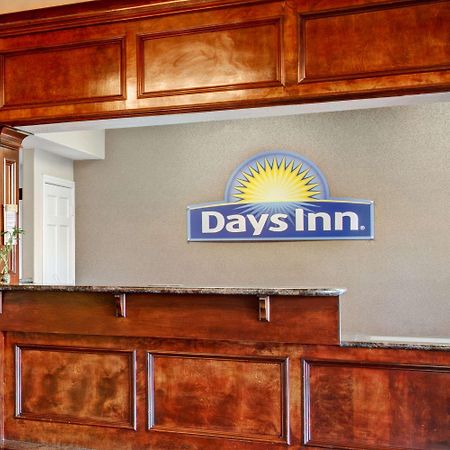 Days Inn & Suites By Wyndham Houston North - Спринг Екстер'єр фото