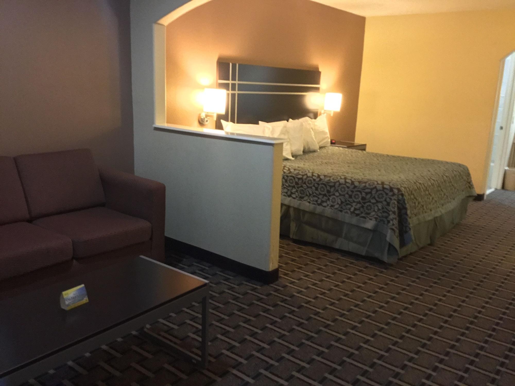 Days Inn & Suites By Wyndham Houston North - Спринг Екстер'єр фото